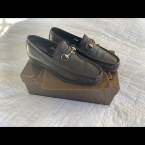 Sz 8.5D men’s vintage Gucci Horsebit loafers, chocolate brown.